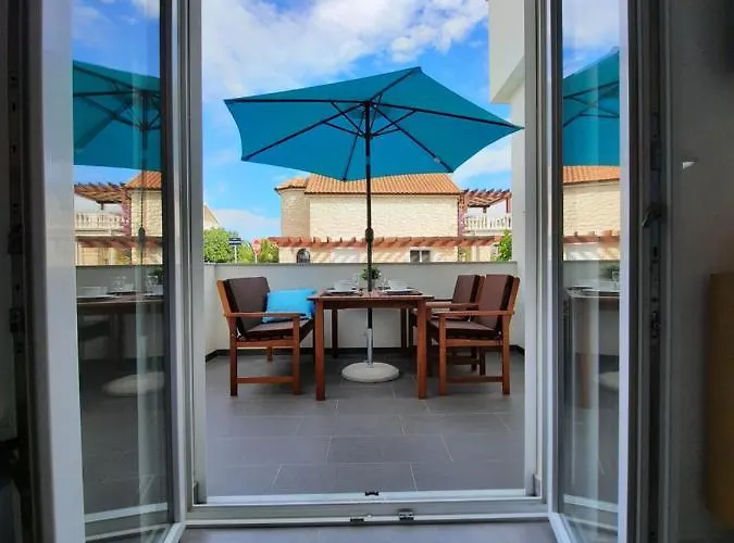 Blue Sunrise Апартаменты Врси